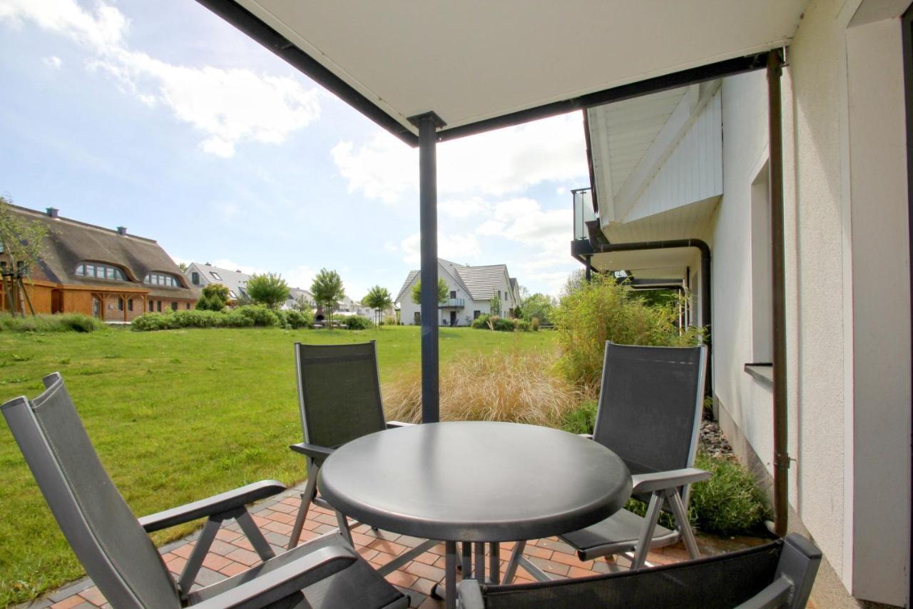 Strandnahe Fewo Rex Rugia: Terrasse und Erlebnisbad-Zugang Lobbe Exterior photo